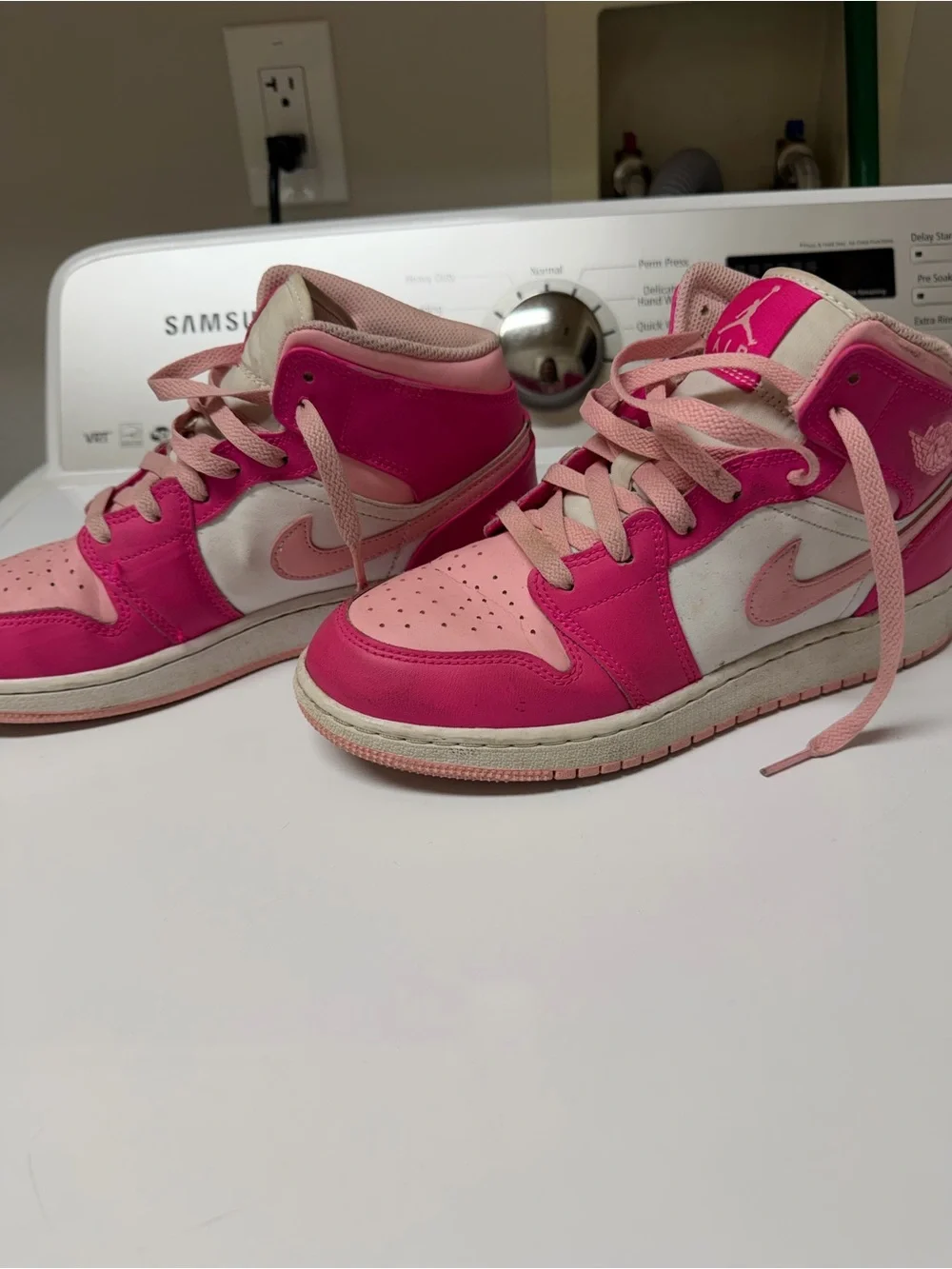 Nike Youth 6Y Pink Two-Tone High-Top Sneakers